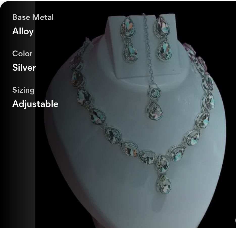 Neckless  jewellery set